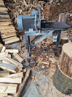 Štípačka na dřevo - 2