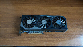 Gigabyte GeForce RTX 3070 Gaming OC - 2