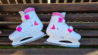 Dětské dívčí brusle - 2