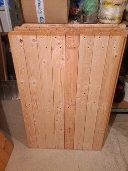 Podlážky dílna nebo kolem soustruhu... - 2