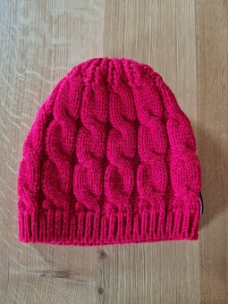 Dívčí pletené čepice zn. CAPU - 2