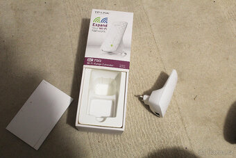 TP-LINK AC750 RE200 wi-fi extender - 2