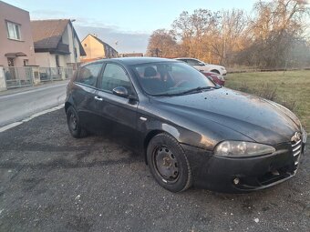 Alfa Romeo - 2