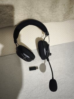 Razer BlackShark V2 Pro - bezdrátová herní sluchátka - 2