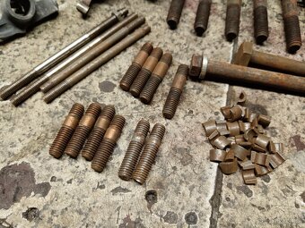 Škoda 1000MB díly - 2