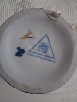 Porcelánová vázička - 2
