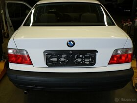 BMW E36 318i SEDAN - 2
