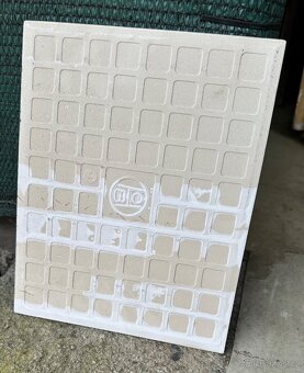 mramorové obkladačky 200x250x6,8mm - 2