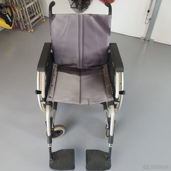 Invalidní vozík - 2