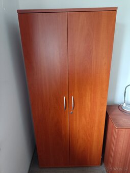 Kancelářský nábytek - 2