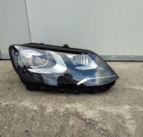 svetla leve prave xenony vw sharan levy pravy 10- 7N 033 034 - 2
