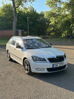 Škoda Octavia - 2