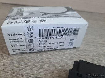 NOVÉ Tlačítko otevírání nádrže Octavia 1 - ORIGINÁL - 2