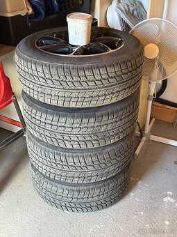 Na prodej kompletní zimní kola R17 5x114,3 - 2