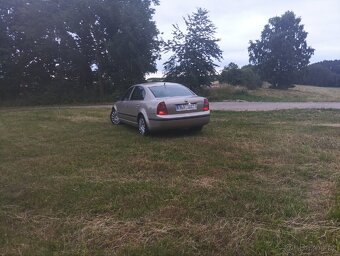 Škoda Superb 1.9 TDI 96 kW avx - 2