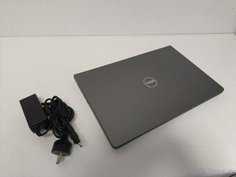 Notebook DELL 15,6" FHD / i5 / Win 11 - 2