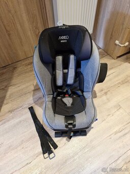 Autosedačka Axkid minikid v pěkném stavu - 2