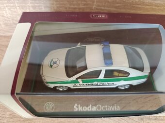 Škoda Octavia II Vojenská Polícia Abrex 1:43 - 2