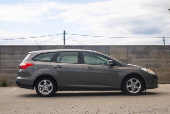 Ford Focus Kombi 1.0 ecoboost Trend - 2