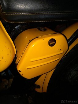 JAWA GOLDEN SPORT - 2