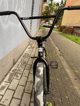BMX Cult Vans - 2