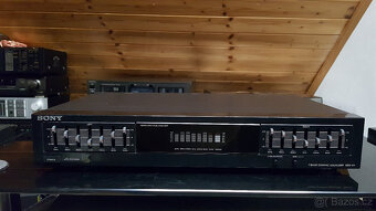 Sony SEQ-411 Grafický Ekvalizer - 2