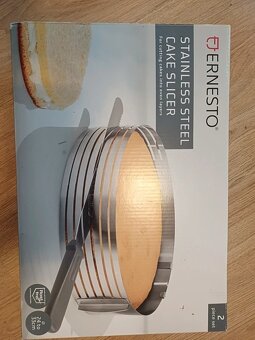 Regulovatelná obruč pro řezání těsta 24 - 33 cm + nůž - 2