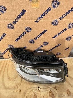 Pravý LED Světlomet Scania LPGRT.. - 2