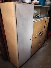 Starý nábytek - sekretář - 2