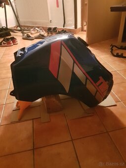 Nádrž yamaha xtz 660 tenere - 2