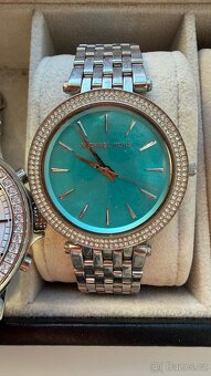 Hodinky na prodej - 2