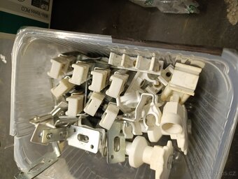 Prodám na topení. - 2