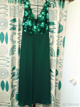 Elegantní dlouhé společenské šaty 46/48 - 2