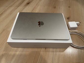 MacBook Air M2 (256 GB / 8 GB RAM) - 2