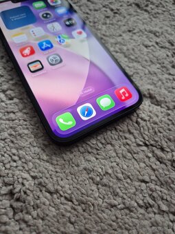 iPhone 13 128gb baterie 93% - 2