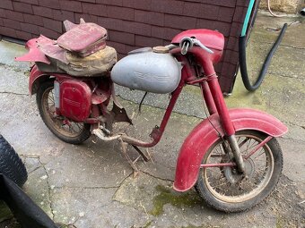 Jawa - torzo - 2