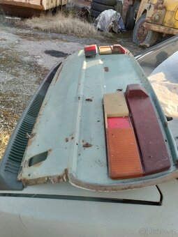 Zadní čelo škoda 120l - 2