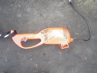 Elektrický křovinořez Oleo-mac TR 91E - 2