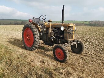 Traktor Zetor 25K - 2