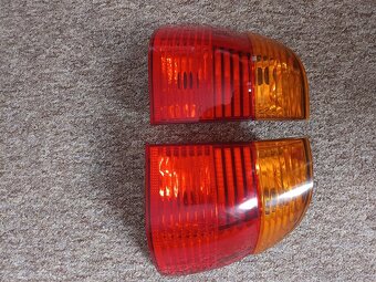 BMW E39 combi - originální světla Hella - 2