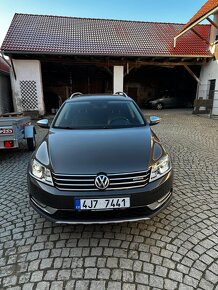 VW Passat alltrack - 2