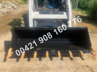 Prodám – nová zubová / zubatá lžíce na CAT, smykáč, JCB... - 2