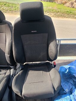 Prodám přední sedačky recaro golf 4 - 2