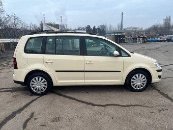 VW Touran 2.0i CNG - STK 1/2027 - 2