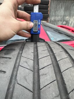 2ks letních pneu 225/40 R18 - bridgestone - 2