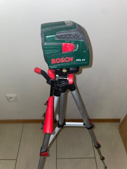 Křížový laser BOSCH PCL 10 vč. stativu - 2