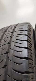 225/65/16C Goodyear Efficient Grip Cargo2, DOT 2422. - 2