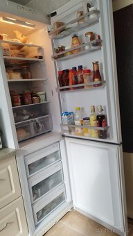 Kombinovaná chladnička/mrazák Hotpoint Ariston SBL 2031 V/HA - 2