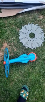Prodám poloautomaticky vysavač - 2