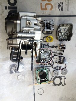 Honda CBR 125, díly motoru - 2